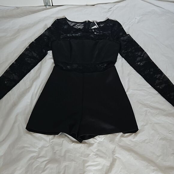 Guess Ladies Lace Long Sleeves Jumpsuit Medium Black - Picture 5 of 16